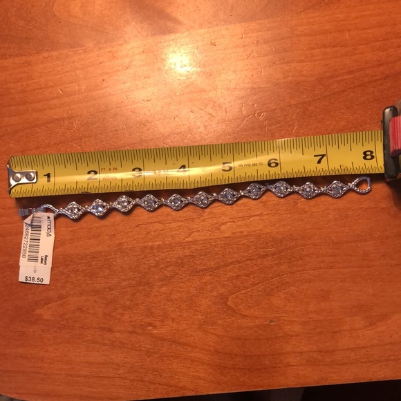 Great Gift 🎁 Pretty Sparkling Bracelet - Picture 3 of 5